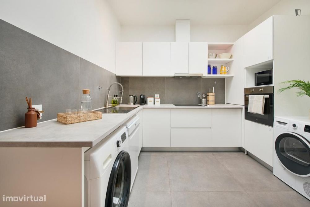 Quarto - localizado em Avenida da Liberdade Lisbon