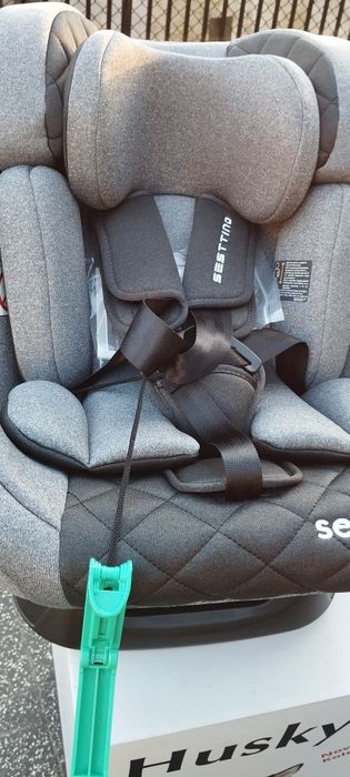 Nowy fotelik samochodowy do 150 cm