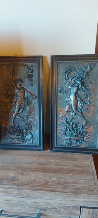 Płaskorzeźba miedziana