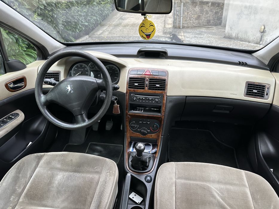 Peugeot 307 1.6 Gasolina - Em ótimo estado foto 5