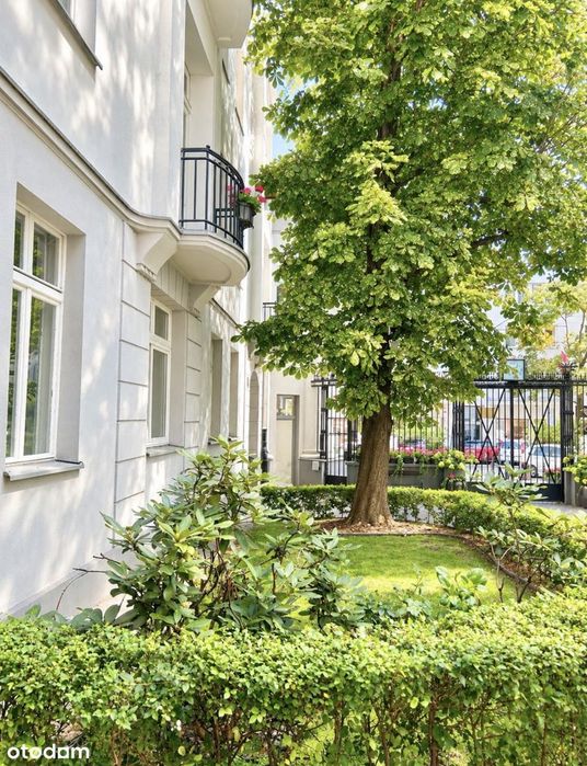 Wyjątkowy przedwojenny apartament przy ul. Mokotowskiej | 128 m²