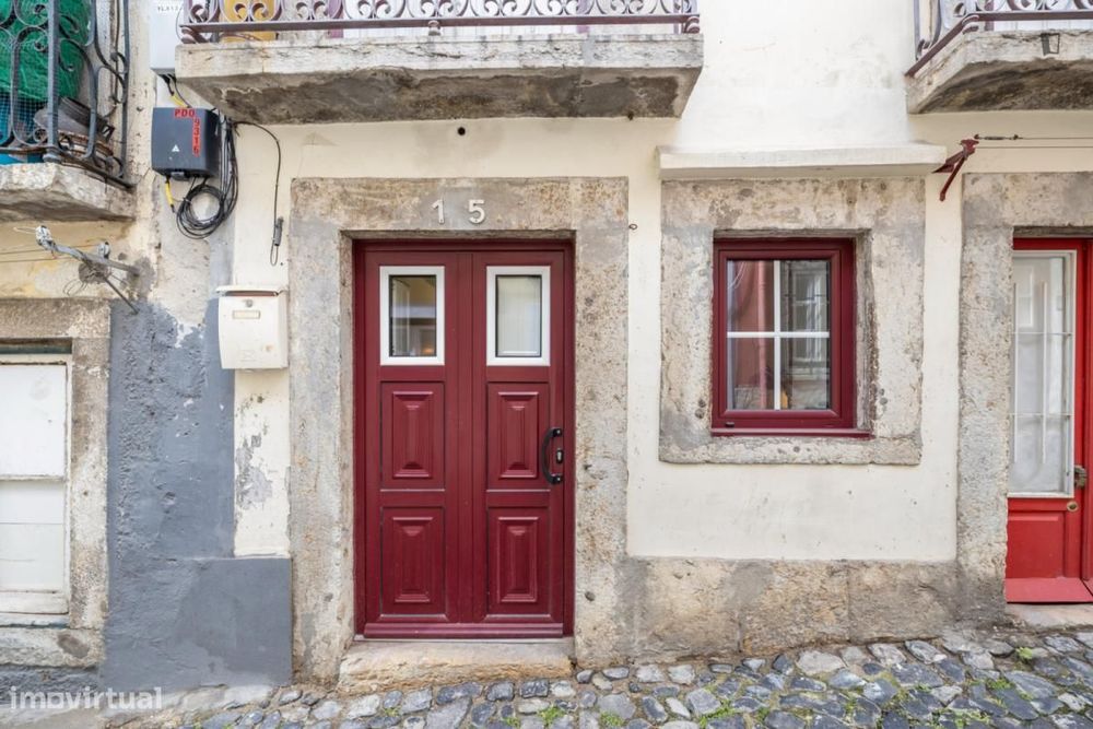 Estúdio - localizado em São Bento Lisbon