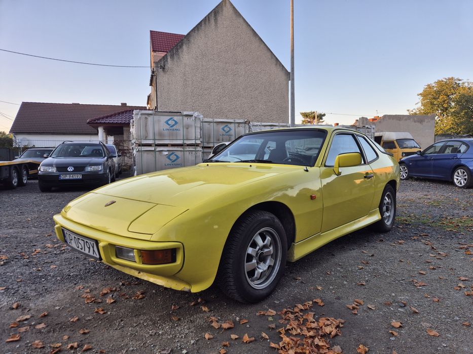 Porsche 924
