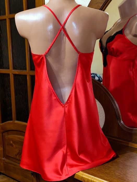 красивый пеньюар M