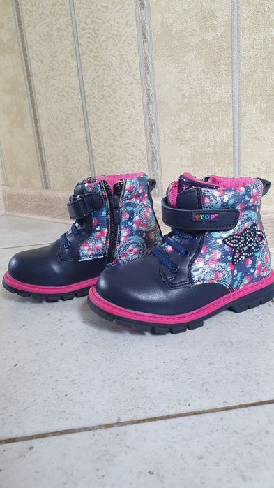 Зимові чобітки, дитяче зимове взуття