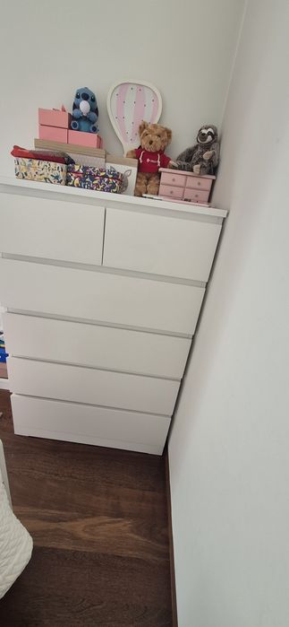 Cómoda IKEA MALM branca