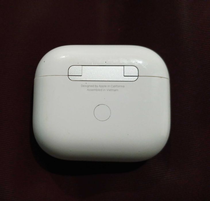 AirPods (3.ª geração) de Apple