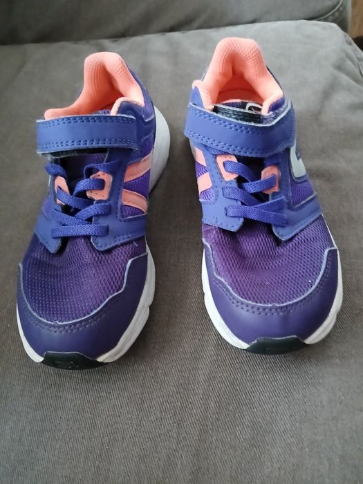 Buty    sportowe
