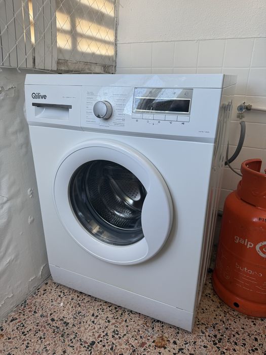 Máquina de Lavar Qilive 7kg | 1400 RPM