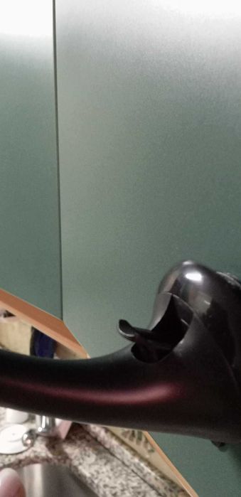 Suporte para telemóvel, para carro. Preto