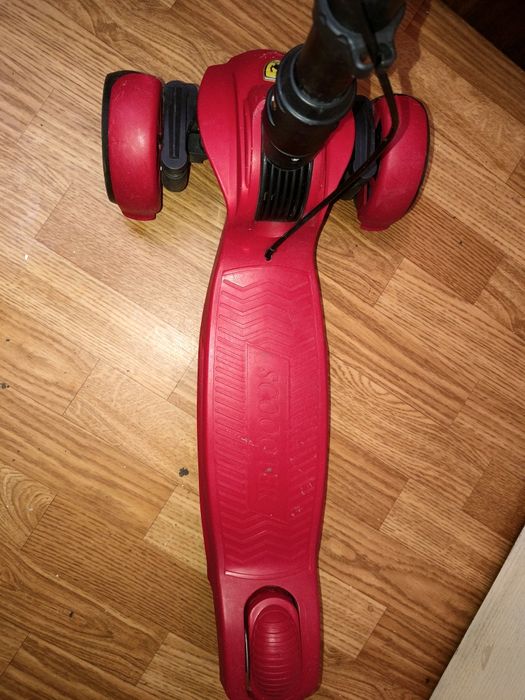 Самокат Hunter на вік 2-6 років