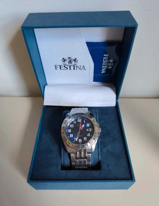 Relógio Festina Quartz F16495 Chronograph Style – Mostrador azul com caixa e certificado