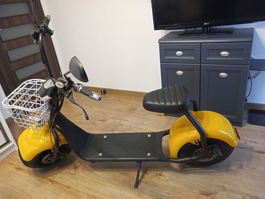 hulajnoga elektryczna jak nowa, 2 baterie