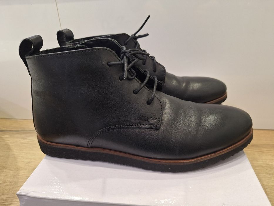 Buty skórzane czarne r. 40 -jak nowe