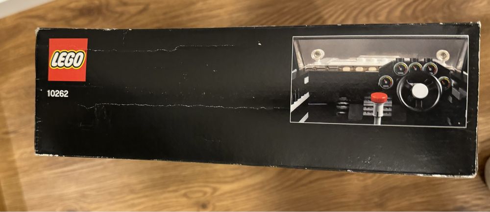 Lego creator Aston Martin selado novo