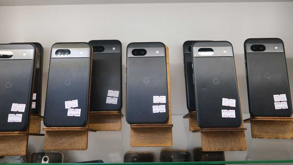 Google Pixel 8a 8/128GB Obsidian Neverlock