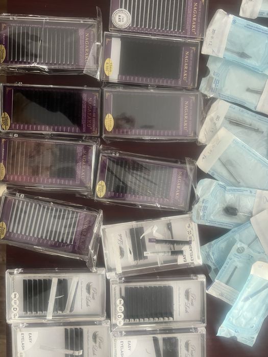 Zestaw manicure pedicure rzęsy