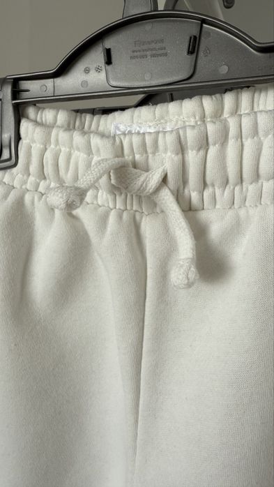 Набір спортивних штанів