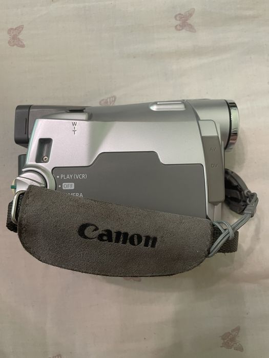 canon MV 800 відеокамера