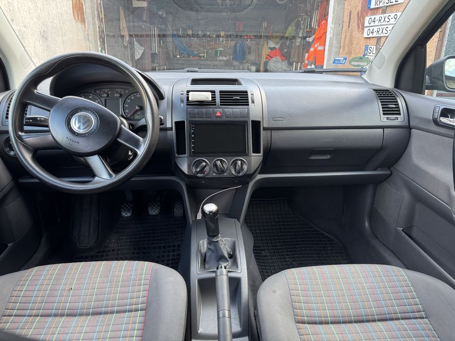 Sprzedam volkwagen polo 1.4