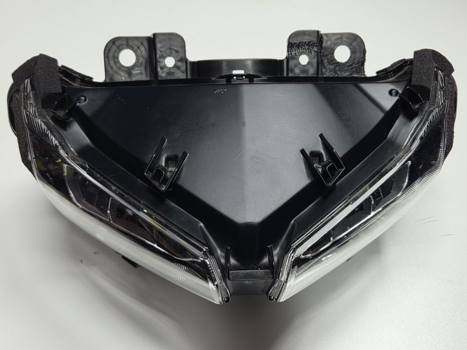 Reflektor lampa przód LED Honda CBR 650 650R 2019-2024