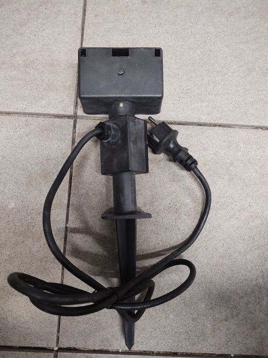 Rozgałęźnik ogrodowy 2 x 230V nowy
