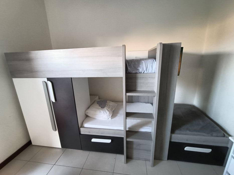 Cama criança beliche