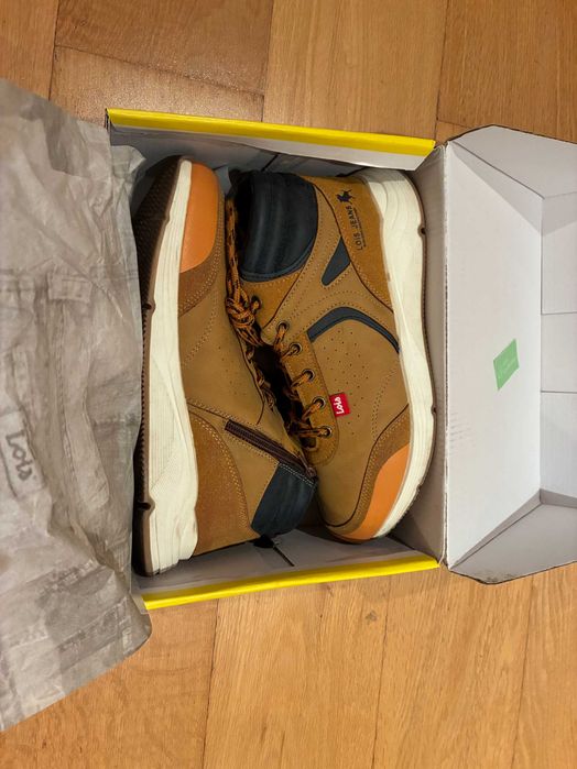 Bota Lois em Camel Nº 38- Novo