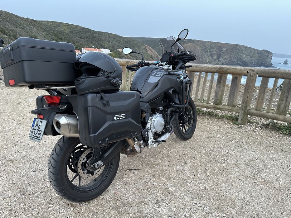 BMW F 750 GS Triple Black