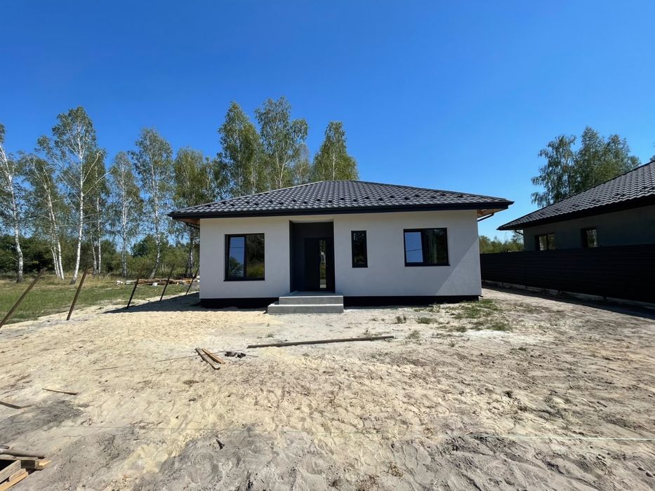 Продаж сучасного будинку в стилі «американка»