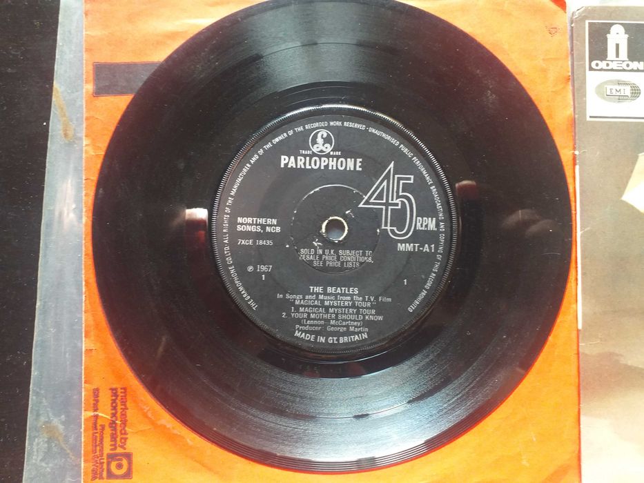 Singles Beatles originais UK