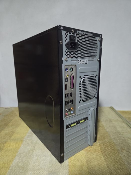 Torre Pentium D 850