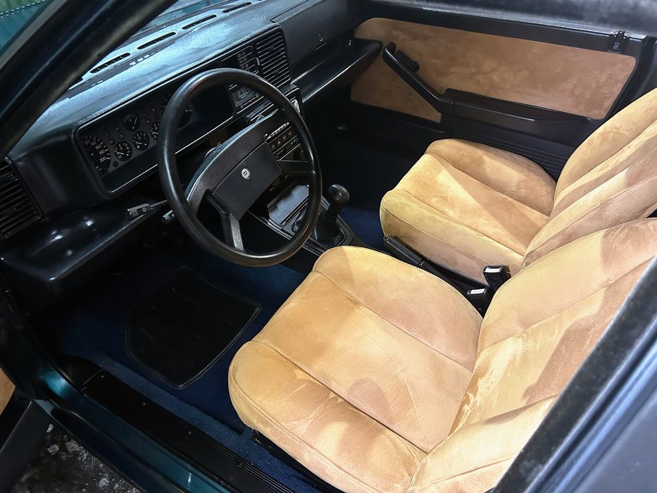 Lancia Delta 1.3 LX