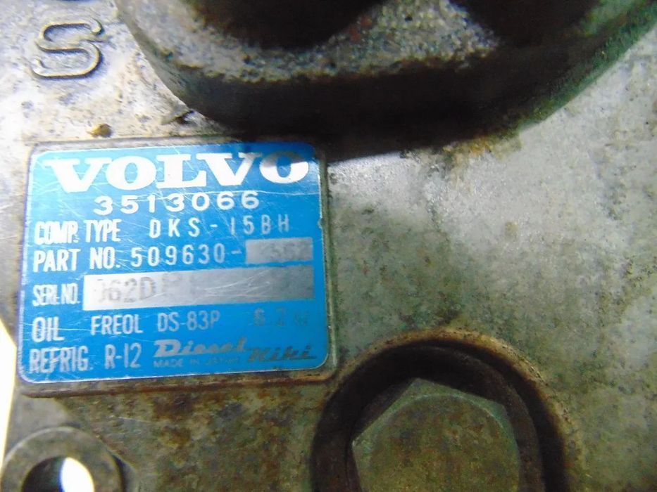Volvo series 700/900 colector escape " usado em bom estado