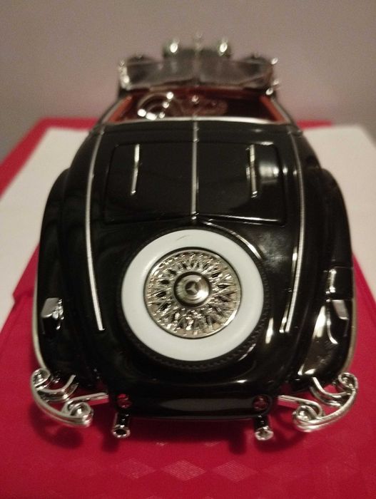 Модель авто Mercedes-Benz 500K Special Roadster.1936 г.1/24