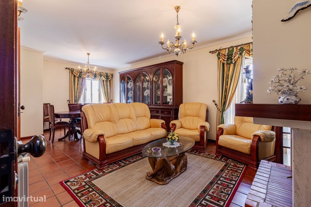 Apartamento T3 com garagem e arrumo na Forca - Aveiro — Glória E Vera Cruz, Aveiro