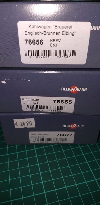 3 vagões de mercadorias  TilligOHbhan