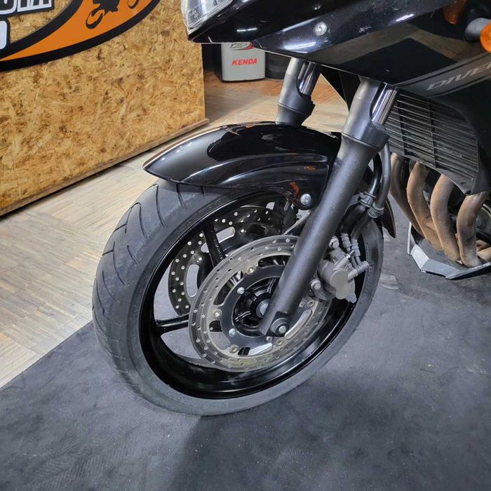 Yamaha XJ 6 Deversion 2010