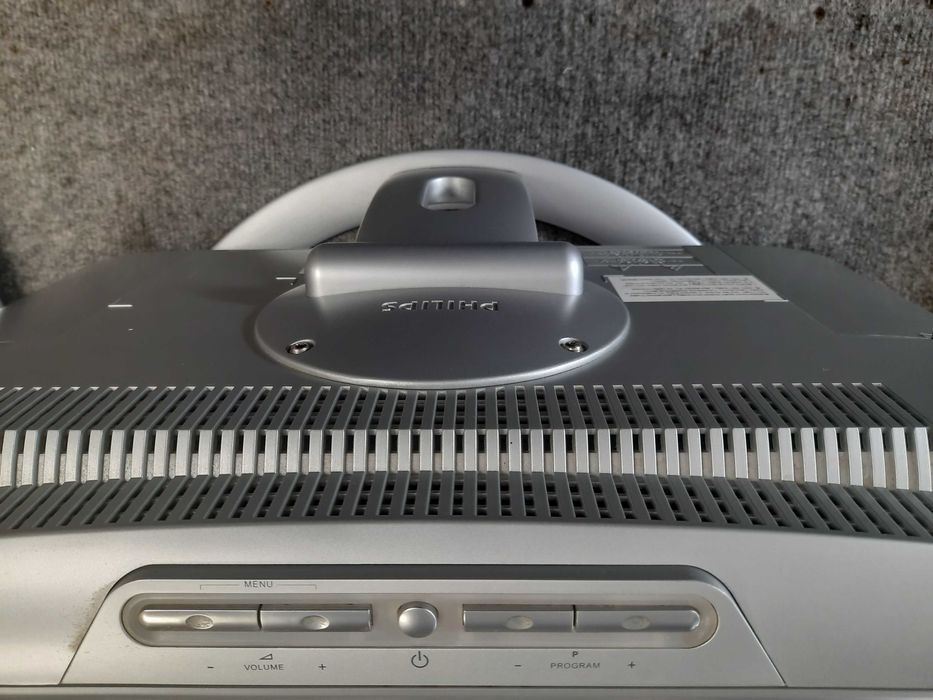 Monitor,TV, radio-Philips z głośnikami i wieloma wejściami