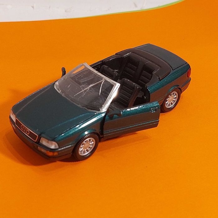 Машинка,  Audi, 1:43, made in  Germany,  маштабная модель