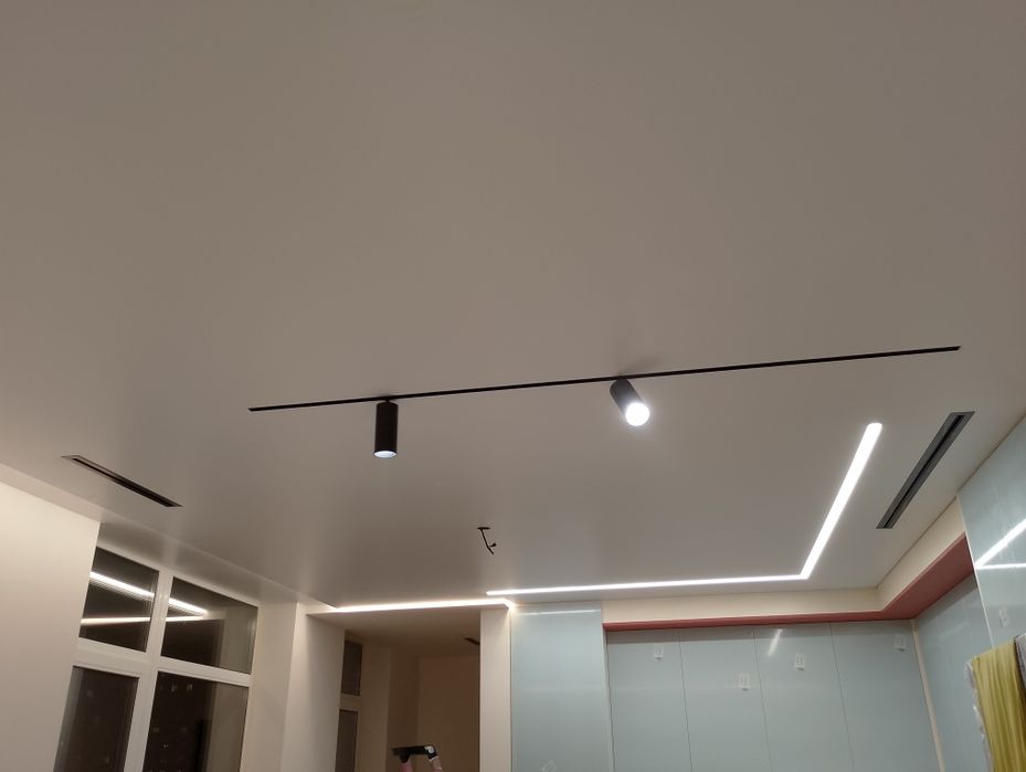 Натяжні стелі, натяжна стеля, натяжні стіни, тканині стелі.