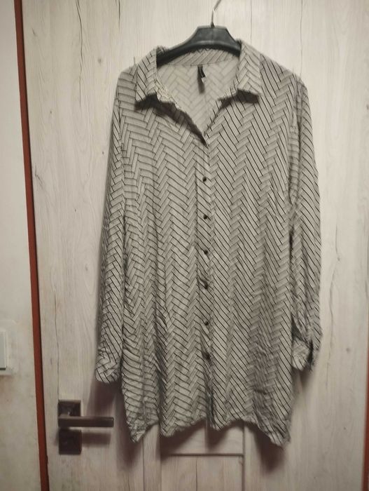 Długa koszula rozmiar XL