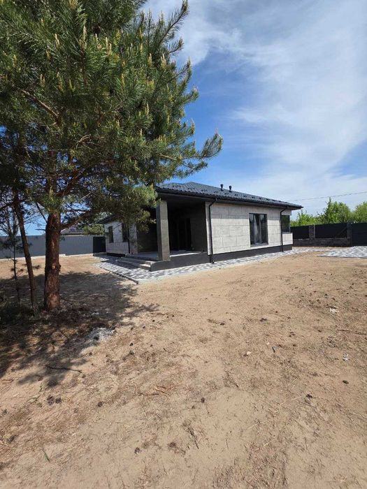 Без% Продаж! Сучасний 1 - поверх будинок у с. Путрівка. 120м.кв, 6 соток. Ремонт! Меблі! Техніка!Затишна оселя біля лісу!