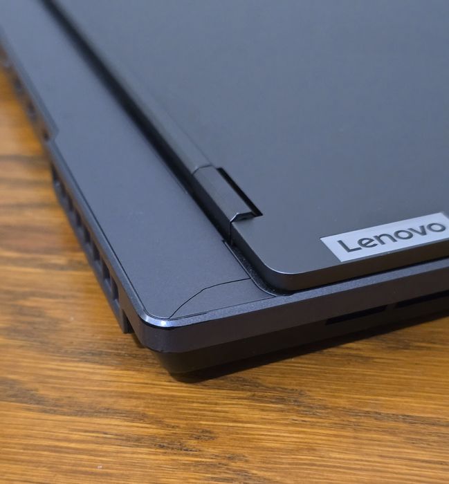 Lenovo legion 5 rtx4060 Ryzen 7 7735hs