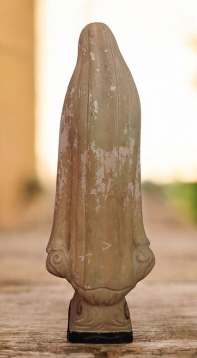 Nossa senhora de Fátima muito antiga.