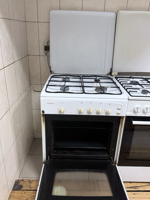 Газова плита б/у три штуки