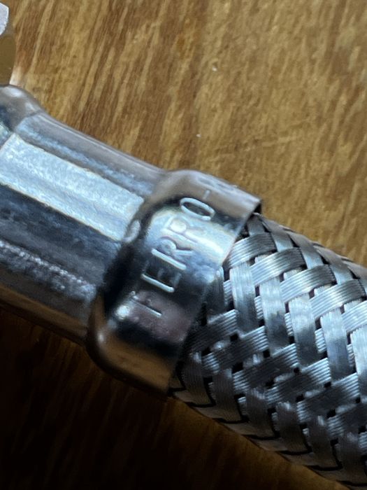 Wężyki do baterii marki Ferro 40 cm, nowe, cena za 2 sztuki