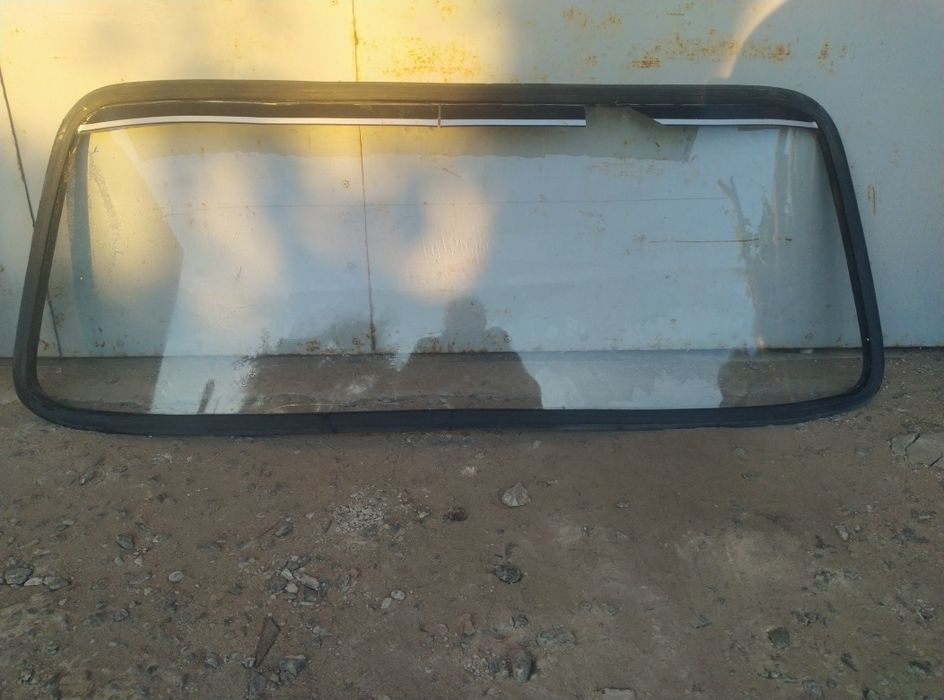 Лобовое и боковые стекла ЗАЗ 968А. 968М. Запорожец.