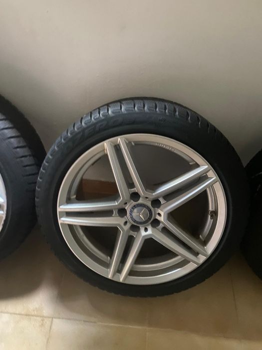 Jantes 18” Mercedes com pneus