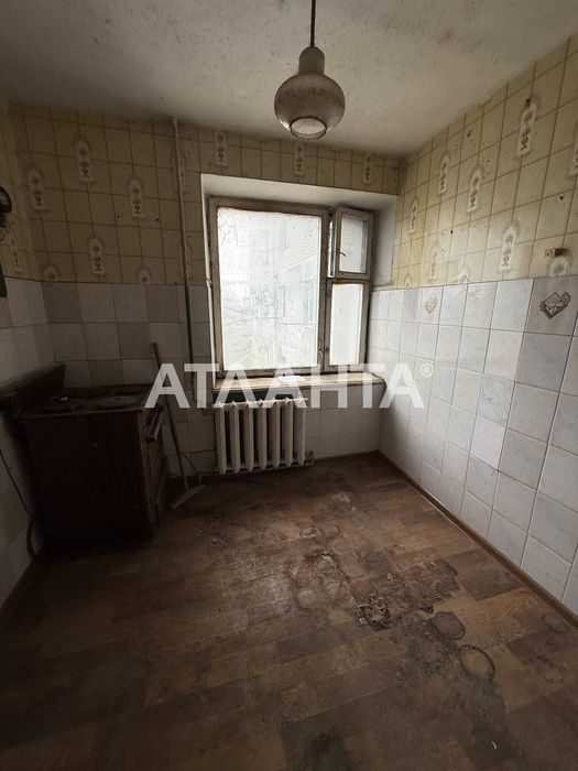 Продаётся однокомнатная квартира в Одессе, на Овидиопольской дороге 3